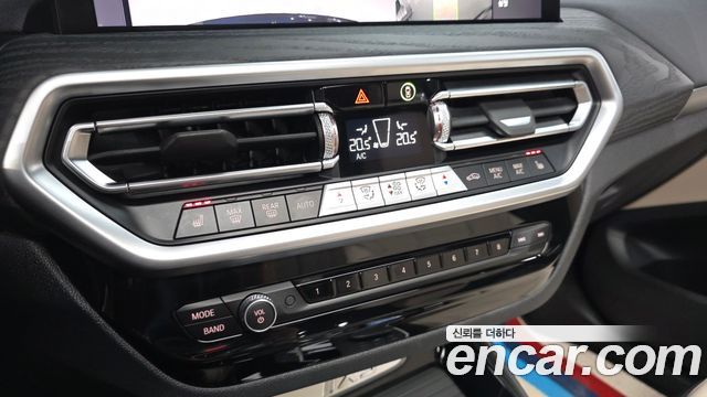BMW iX3 2024 — photo 22