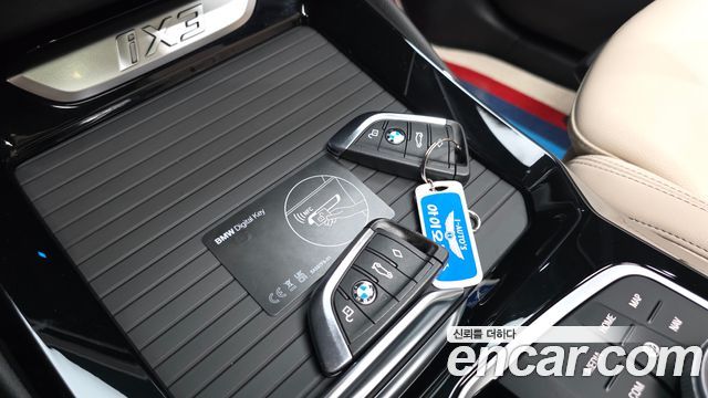 BMW iX3 2024 — photo 30