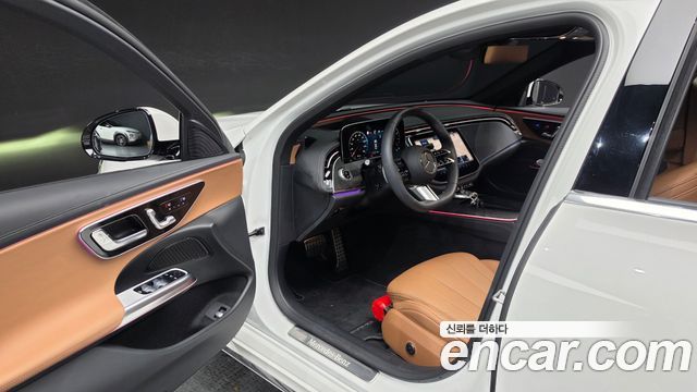 Mercedes-Benz E-Class 2026 — photo 13
