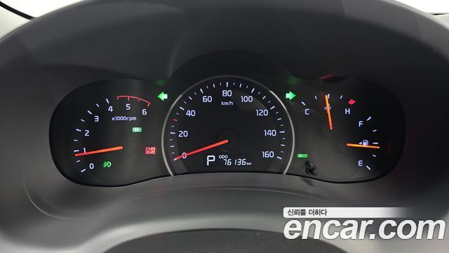 Kia Canival 2014 — photo 11