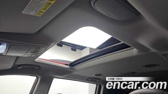 Kia Canival 2014 — photo 24