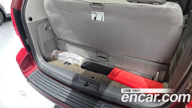 Kia Canival 2014 — photo 26