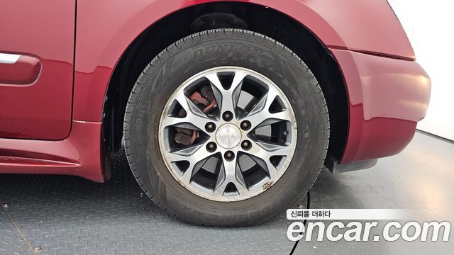 Kia Canival 2014 — photo 7