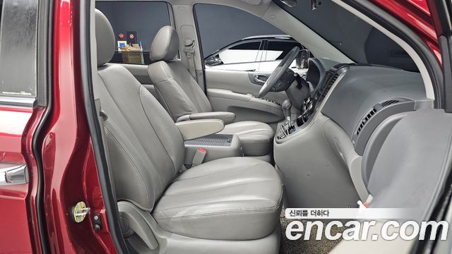 Kia Canival 2014 — photo 16