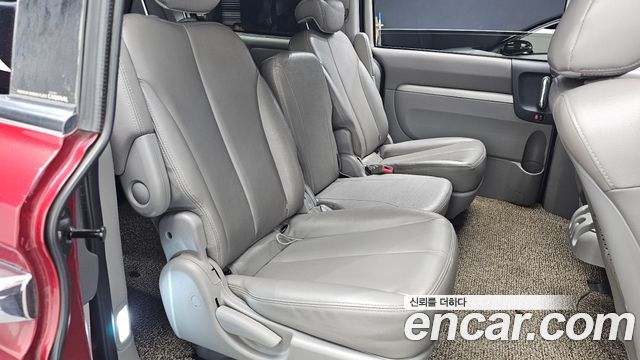 Kia Canival 2014 — photo 27