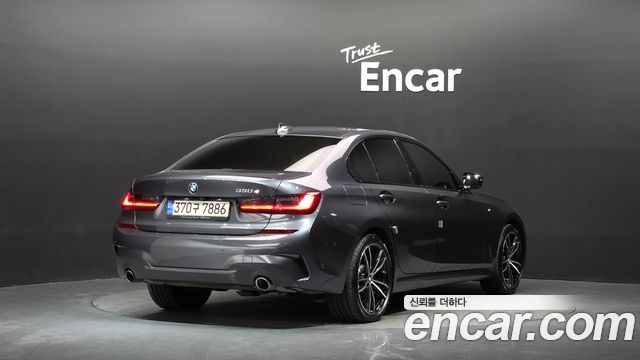 BMW 3-Series 2021 — photo 2
