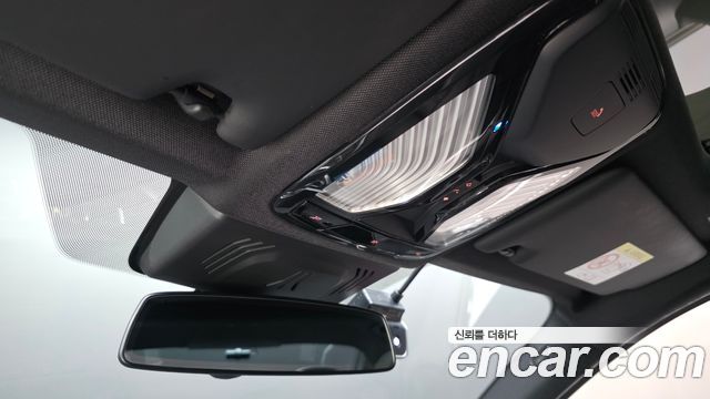 BMW 3-Series 2021 — photo 20