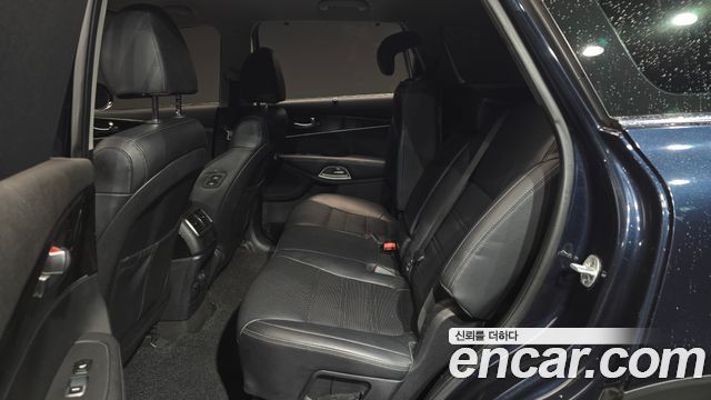 Kia Sorento 2018 — photo 12
