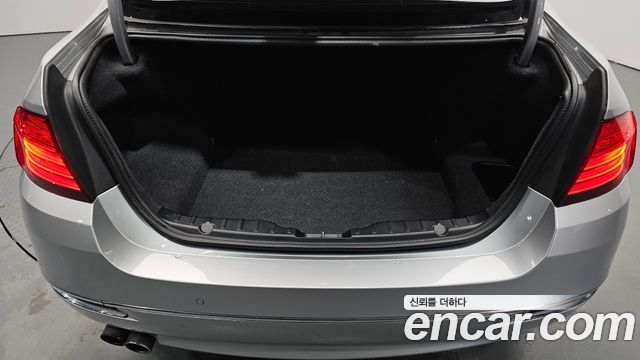 BMW 5-Series 2016 — photo 37