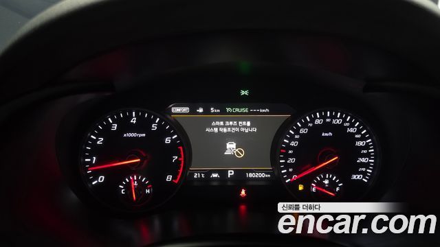 Kia Stinger 2018 — photo 8