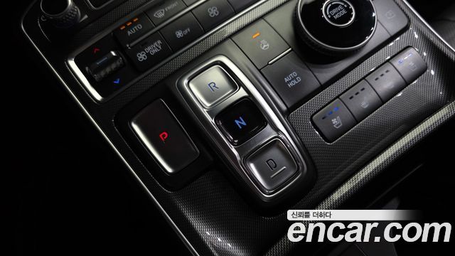 Hyundai Santafe 2022 — photo 12
