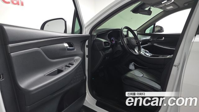 Hyundai Santafe 2022 — photo 13