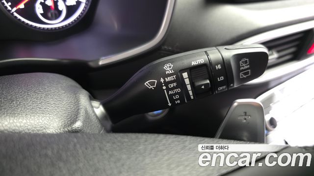 Hyundai Santafe 2022 — photo 36