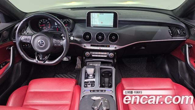Kia Stinger 2018 — photo 10