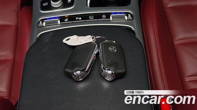 Kia Stinger 2018 — photo 21