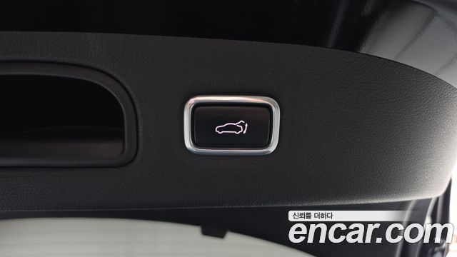 Kia Stinger 2018 — photo 25