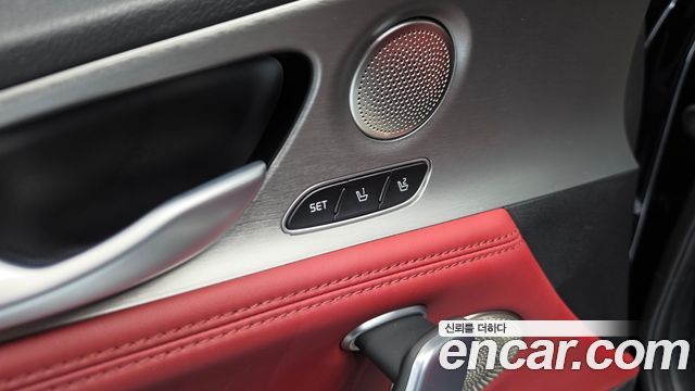 Kia Stinger 2018 — photo 35