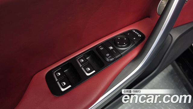 Kia Stinger 2018 — photo 37