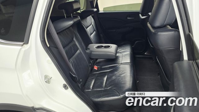 Honda CR-V 2012 — photo 16