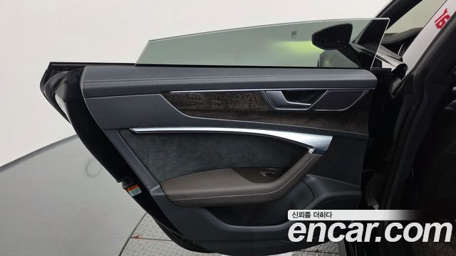 Audi A7 2020 — photo 15