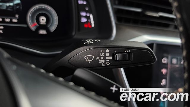 Audi A7 2020 — photo 29