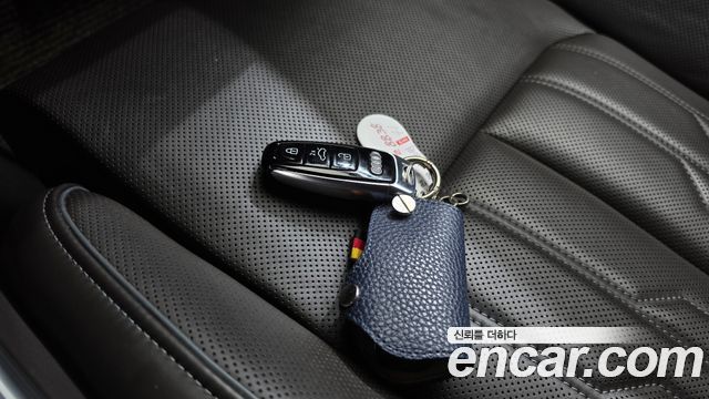 Audi A7 2020 — photo 35