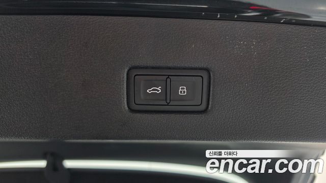 Audi A7 2020 — photo 37