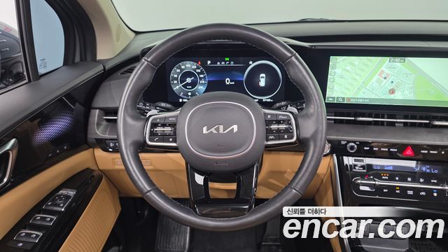 Kia Canival 2023 — photo 19