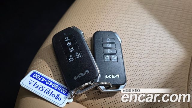Kia Canival 2023 — photo 22