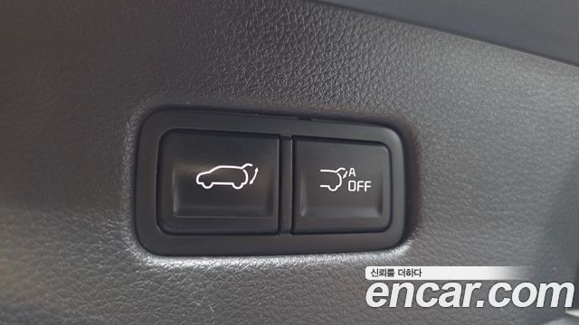 Kia Canival 2023 — photo 26
