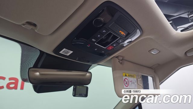 Kia Canival 2023 — photo 27