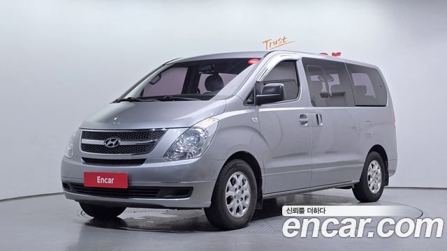 Hyundai Starex 2015 — photo 1