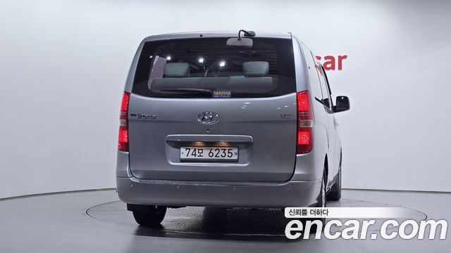 Hyundai Starex 2015 — photo 4