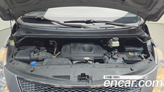 Hyundai Starex 2015 — photo 6