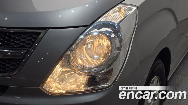 Hyundai Starex 2015 — photo 8
