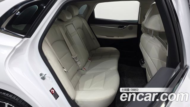 Hyundai Grandeur 2022 — photo 17