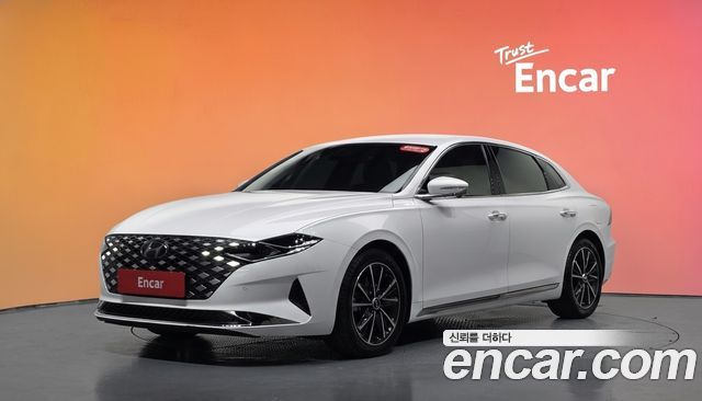 Hyundai Grandeur 2022 — photo 1