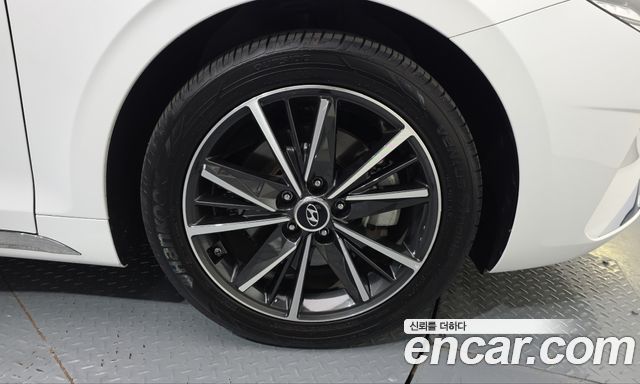 Hyundai Grandeur 2022 — photo 7
