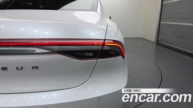 Hyundai Grandeur 2022 — photo 9