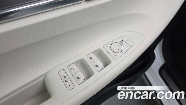 Hyundai Grandeur 2022 — photo 32