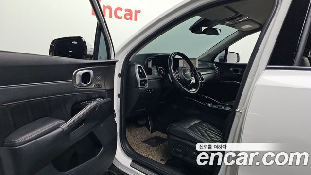 Kia Sorento 2023 — photo 13