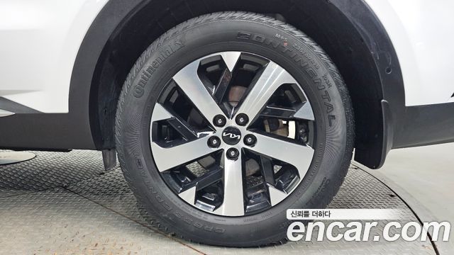 Kia Sorento 2023 — photo 7