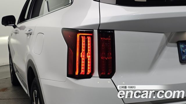 Kia Sorento 2023 — photo 9