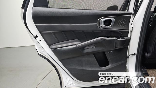 Kia Sorento 2023 — photo 15