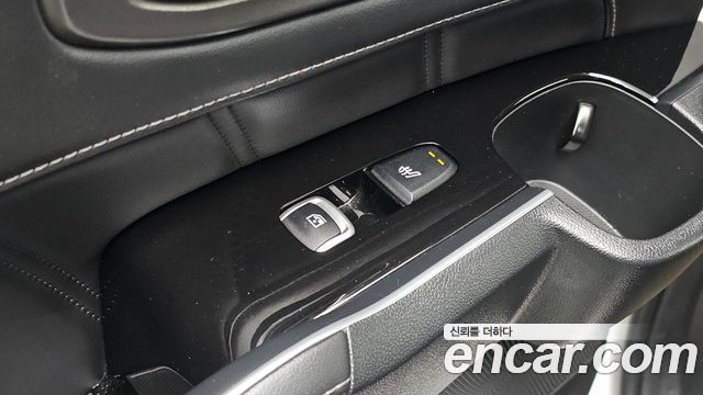 Kia Sorento 2023 — photo 32