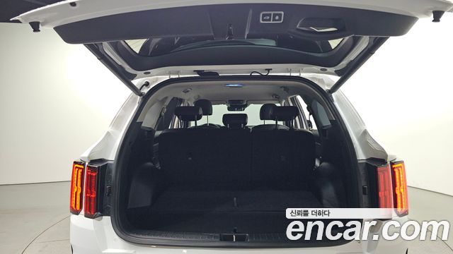 Kia Sorento 2023 — photo 33