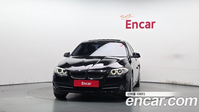BMW 5-Series 2011 — photo 3