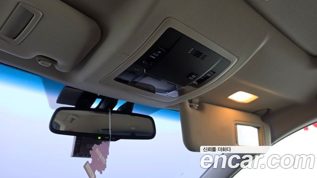 Lexus NX 2017 — photo 17