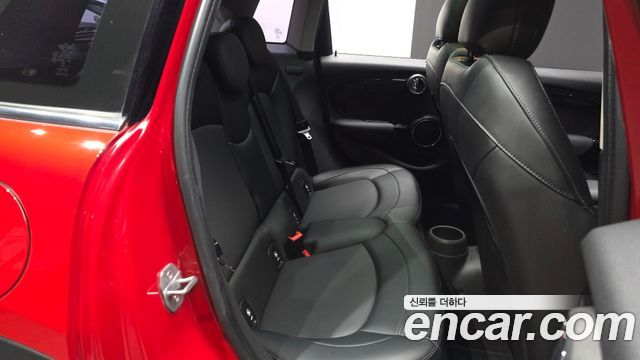 Mini Cooper 2016 — photo 12