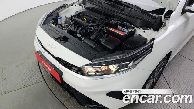 Kia K3 2024 — photo 6